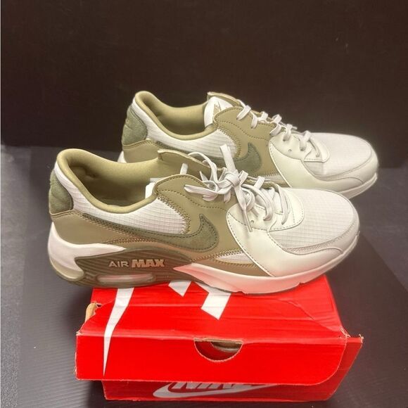 Nike White and Tan Sneakers with Classic Silhouette - Picture 2 of 4